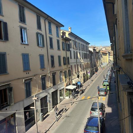 Stella Apartment Center Bergamo Eksteriør bilde